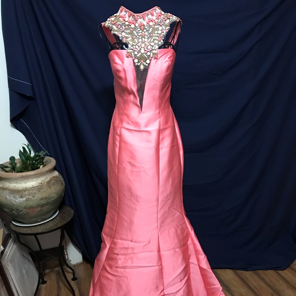 Rachel Allan Exclusive size 6